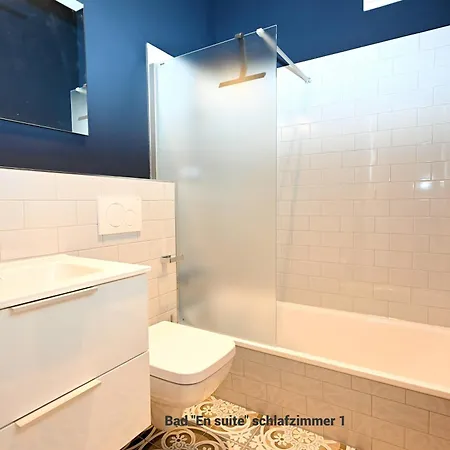 Residenz R1 App 5 Apartment